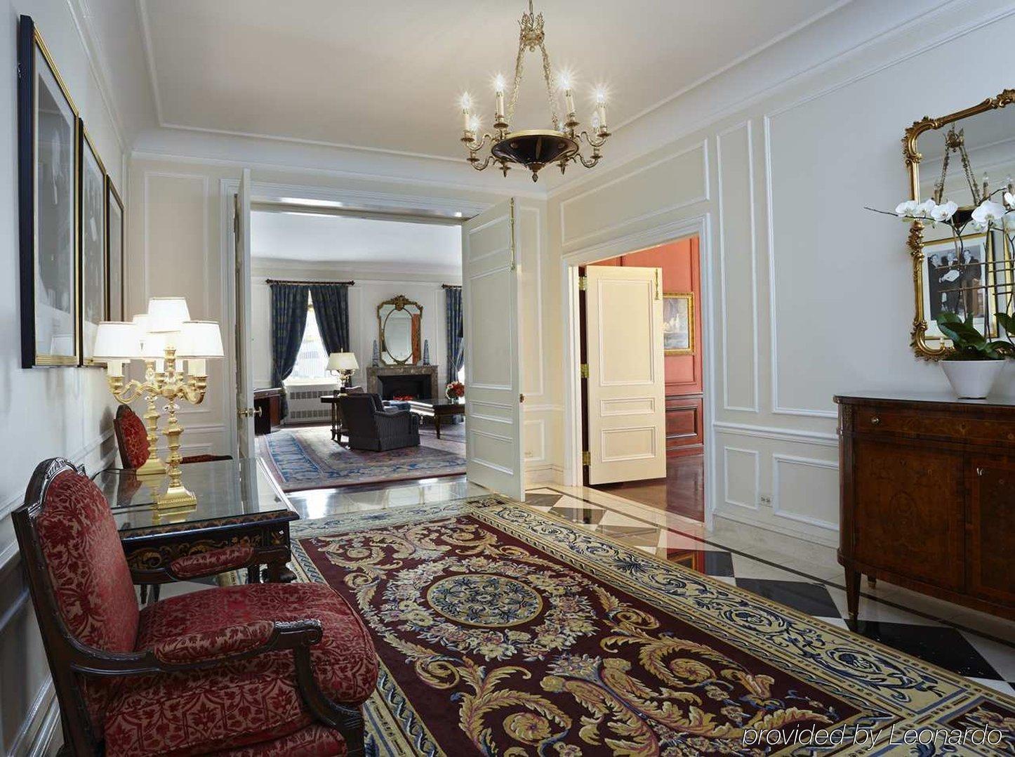Hotel The Towers Of The Waldorf Astoria New York Exterior foto