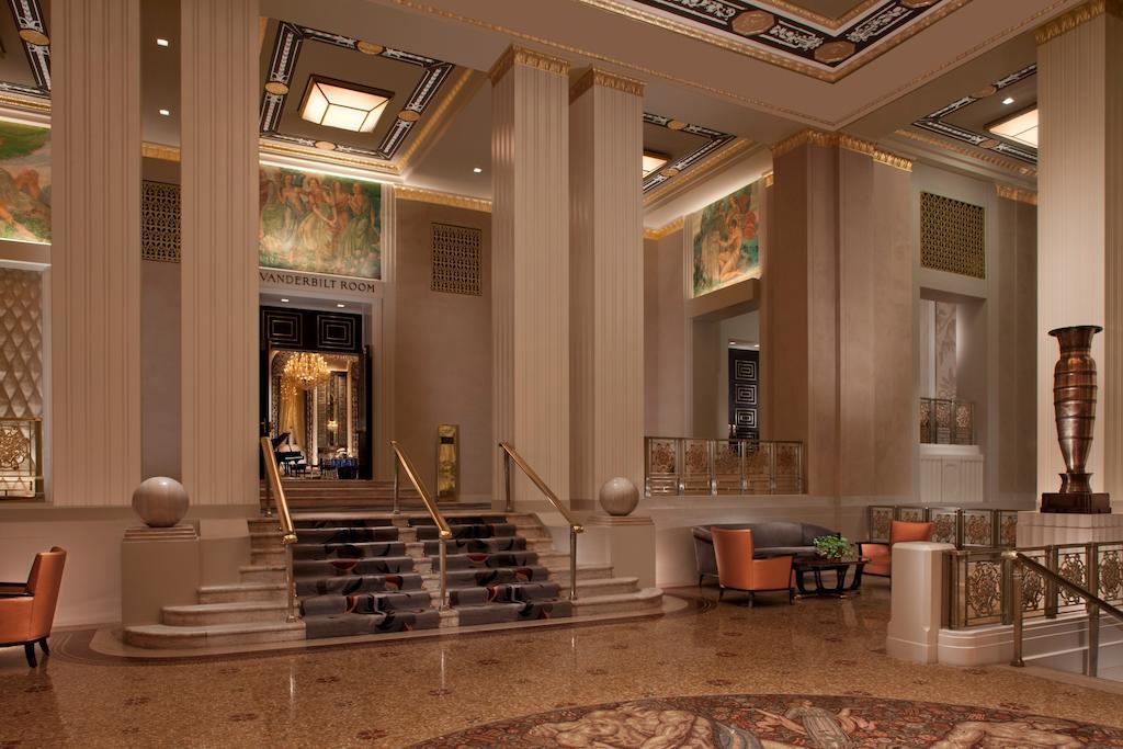 Hotel The Towers Of The Waldorf Astoria New York Exterior foto